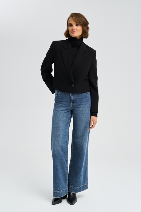 укороченный жакет от бренда снежная королева вид слева