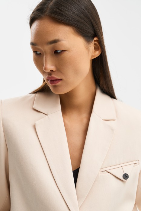 укороченный жакет из россии вид сбоку