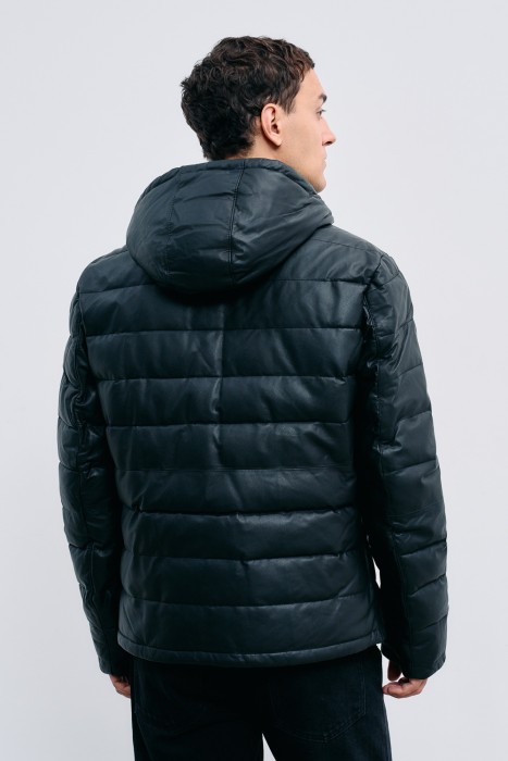 утепленная кожаная куртка с капюшоном по цене 12230 руб вид справа