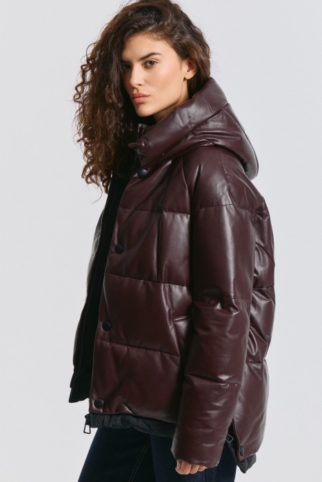 утепленная кожаная куртка с капюшоном по цене 20390 руб вид справа