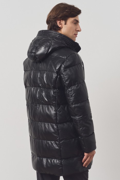 утепленная кожаная куртка с капюшоном по цене 14270 руб вид справа