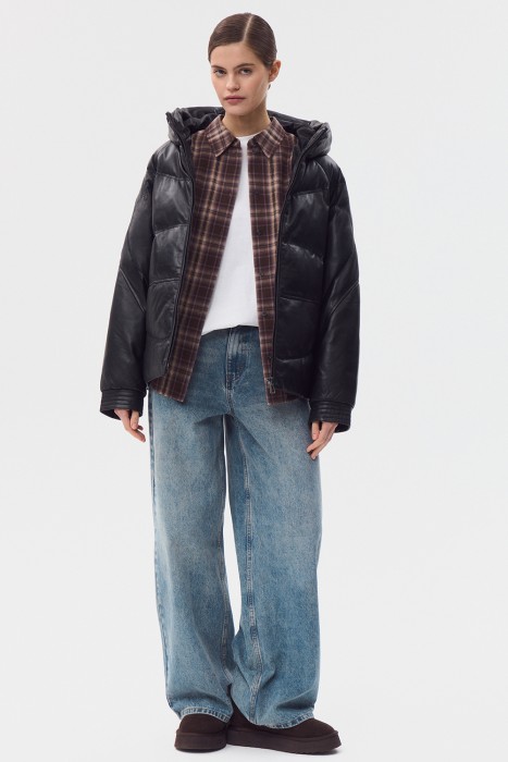 утепленная кожаная куртка с капюшоном 776280003 фотография