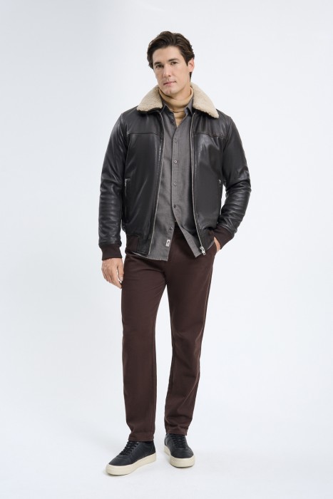 утепленная кожаная куртка с отделкой овчиной 722634003 фотография