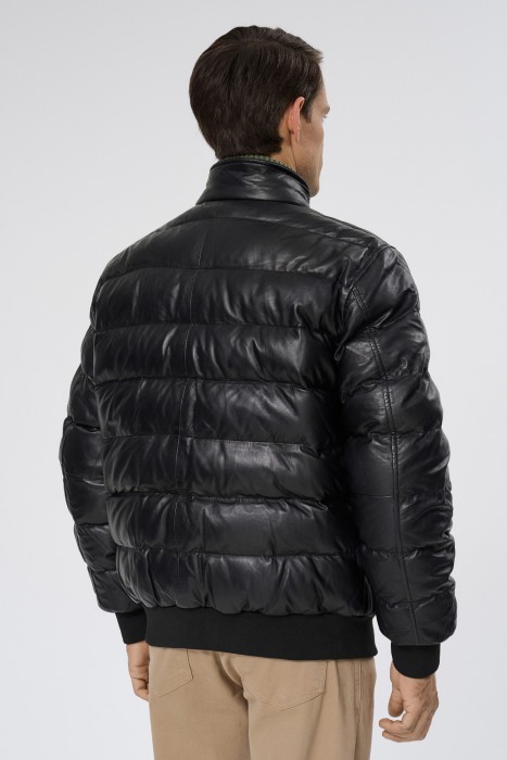 утепленная кожаная куртка по цене 8960 руб вид справа