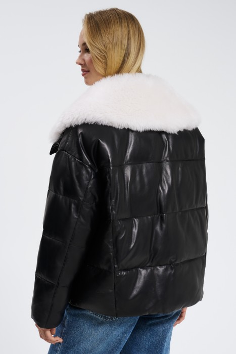 утепленная кожаная куртка по цене 12230 руб вид справа