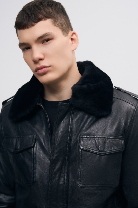 утепленная кожаная куртка из россии вид сбоку
