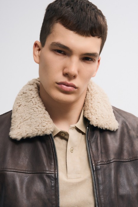 утепленная кожаная куртка из россии вид сбоку