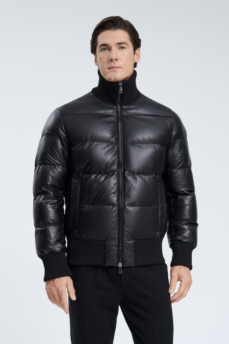 утепленная кожаная куртка от бренда снежная королева вид слева