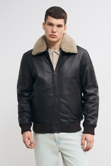 утепленная кожаная куртка 771807003 фотография