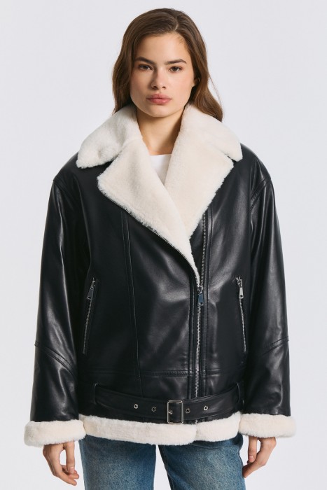 утепленная кожаная куртка из россии вид сбоку