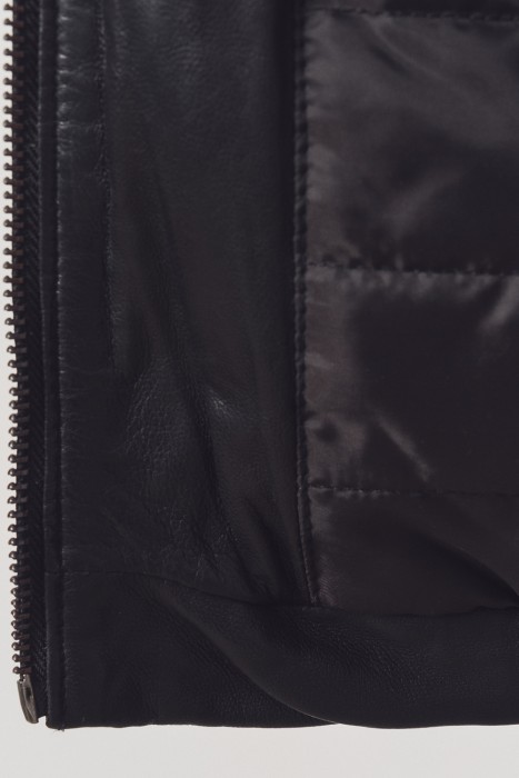 утепленная кожаная куртка по цене 9230 руб вид справа