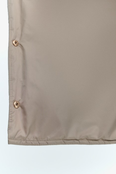 утепленная куртка-бомбер по цене 7960 руб вид справа