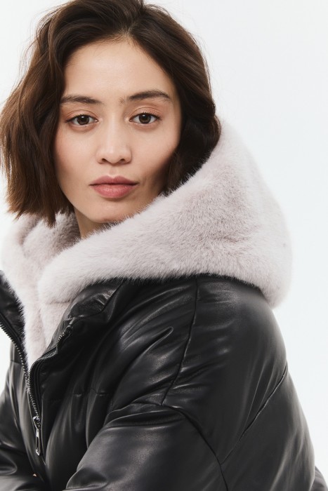 утепленная куртка из натуральной кожи из россии вид сбоку