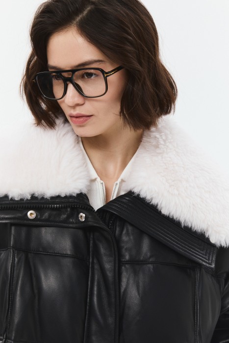 утепленная куртка из натуральной кожи из россии вид сбоку