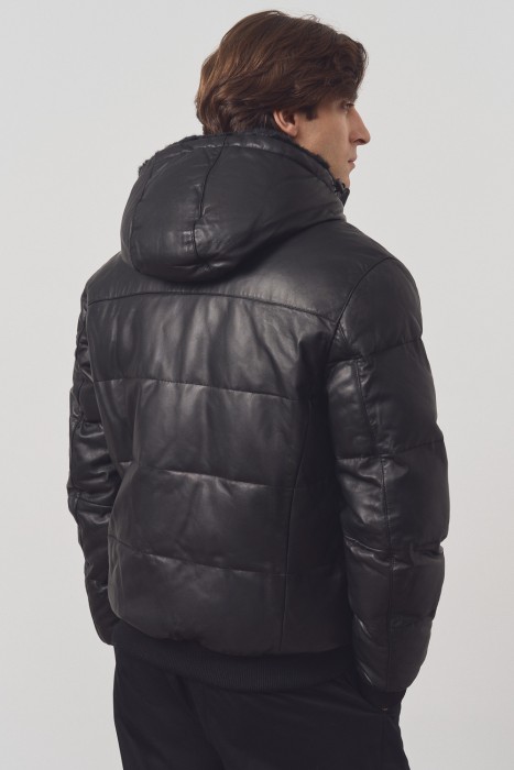 утепленная куртка из натуральной кожи по цене 15490 руб вид справа