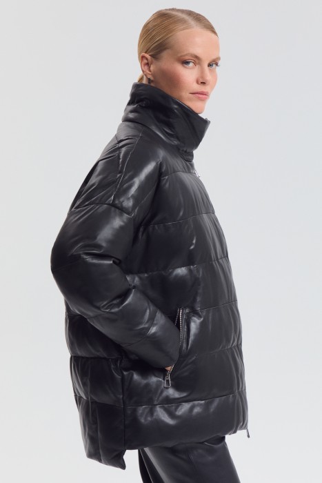 утепленная куртка из натуральной кожи из россии вид сбоку