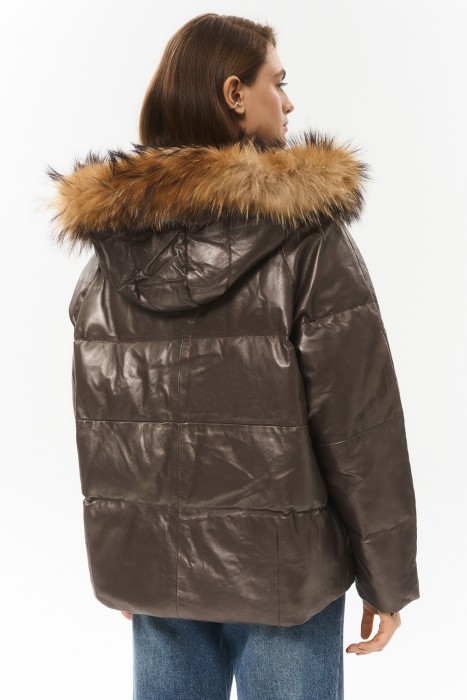 Товар с артикулом 776279003 вид сзади