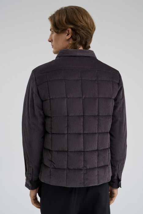 утепленная куртка из вельвета по цене 2720 руб вид справа