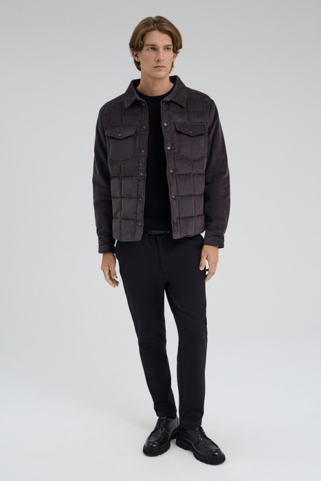 утепленная куртка из вельвета из россии вид сбоку