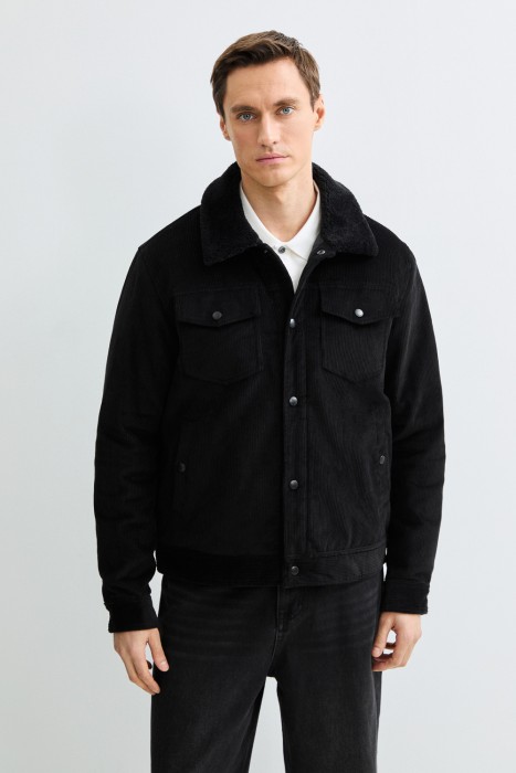 утепленная куртка из вельвета от бренда снежная королева вид слева