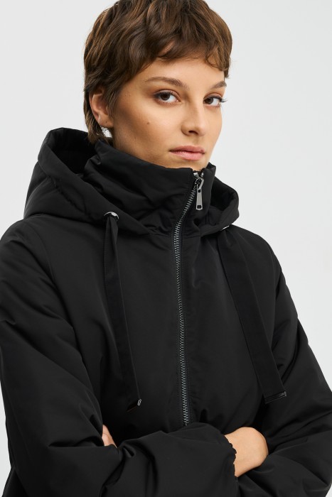 утепленная куртка с капюшоном из россии вид сбоку