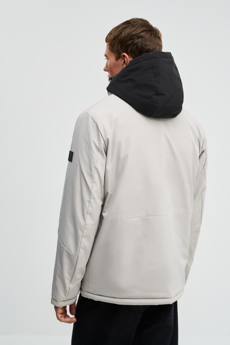 утепленная куртка с капюшоном по цене 7090 руб вид справа