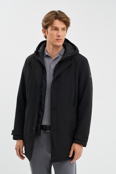 утепленная куртка с капюшоном от бренда снежная королева вид слева