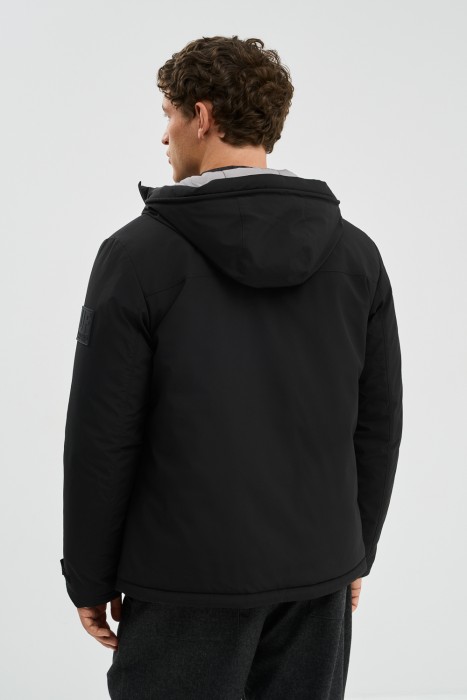 утепленная куртка с капюшоном по цене 5750 руб вид справа