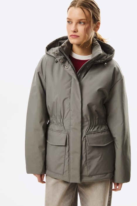 утепленная куртка с капюшоном от бренда снежная королева вид слева