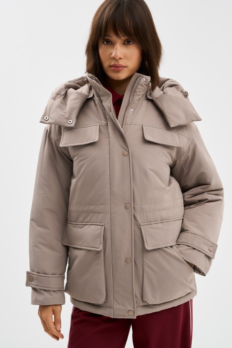 утепленная куртка с капюшоном от бренда снежная королева вид слева