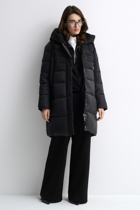 утепленная куртка с капюшоном из россии вид сбоку