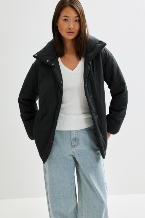 утепленная куртка с поясом 823621003 фотография