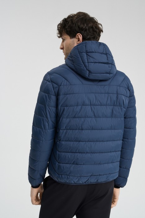 утепленная куртка по цене 5080 руб вид справа