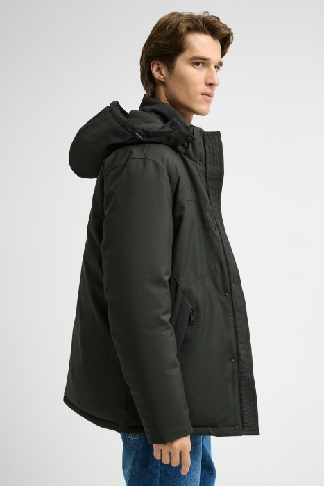 утепленная куртка из россии вид сбоку