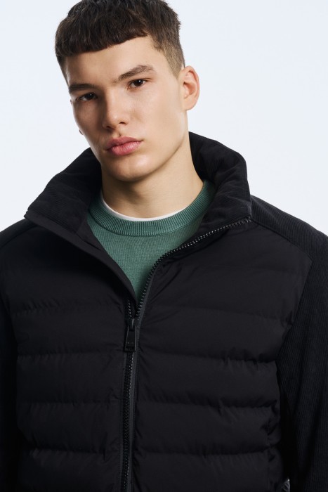 утепленная куртка из россии вид сбоку