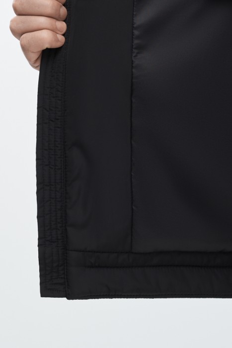 утепленная куртка из россии вид сбоку