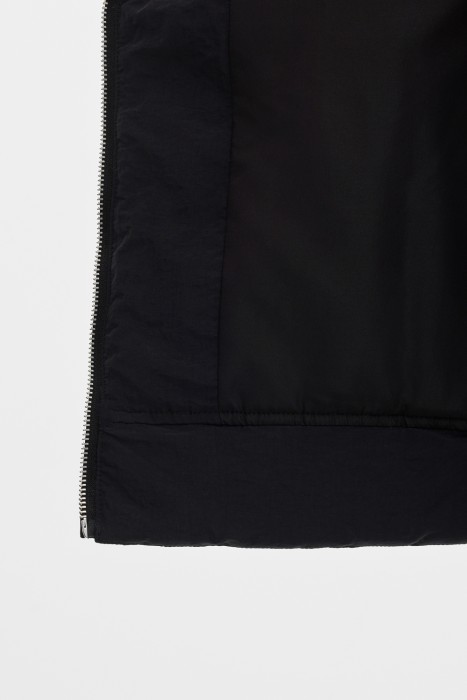 утепленная куртка из россии вид сбоку