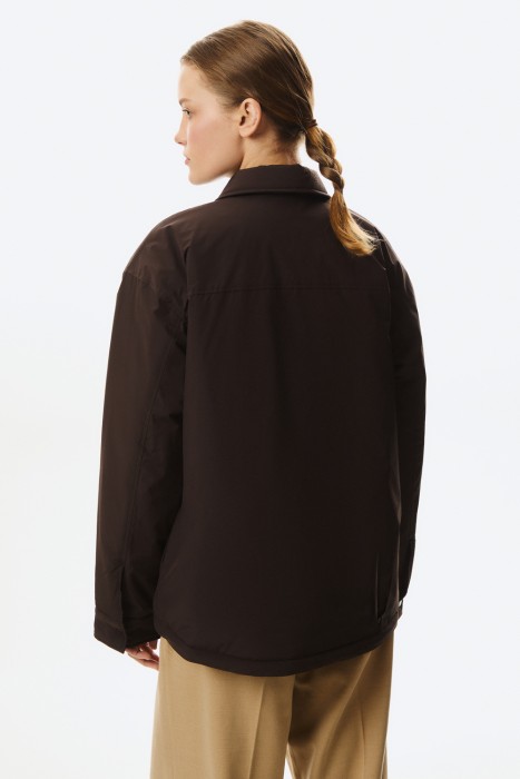 утепленная куртка по цене 4690 руб вид справа