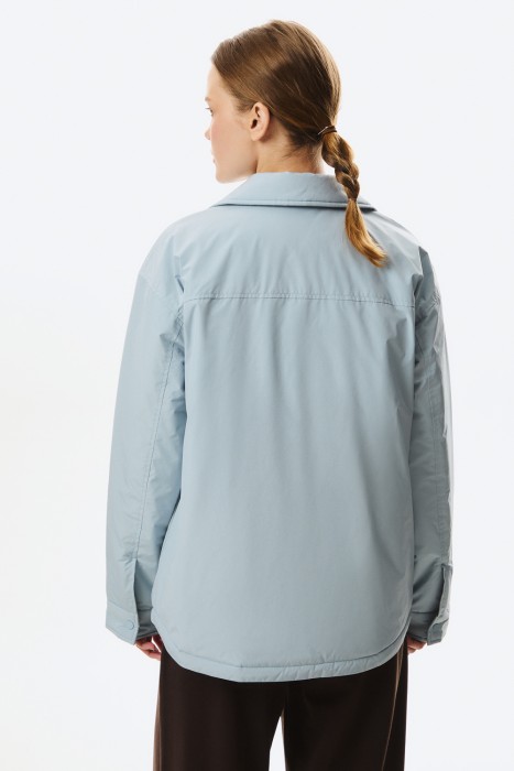 утепленная куртка по цене 4790 руб вид справа