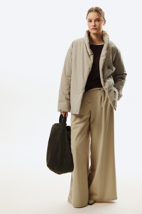 утепленная куртка из россии вид сбоку