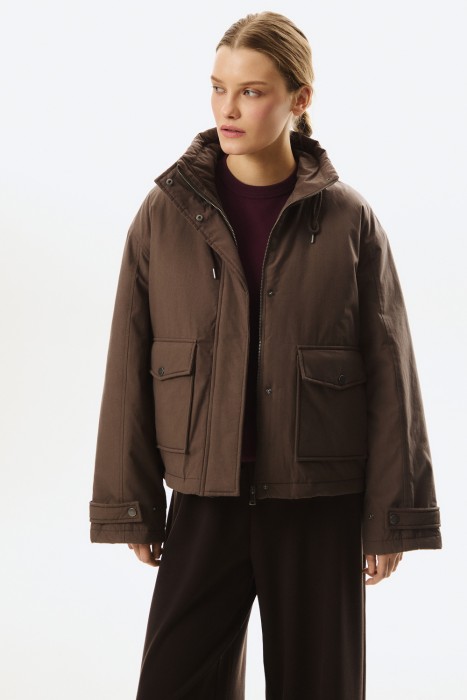 утепленная куртка от бренда снежная королева вид слева