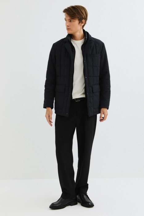 утепленная куртка по цене 5940 руб вид справа