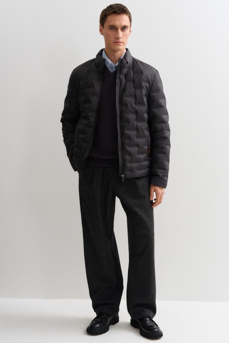 утепленная куртка из россии вид сбоку