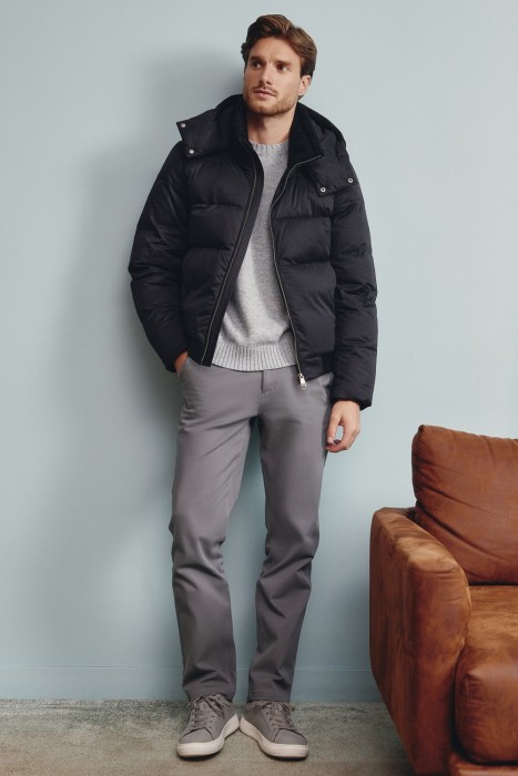 утепленная куртка от бренда снежная королева вид слева