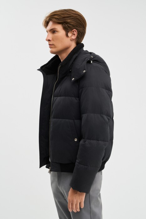 утепленная куртка из россии вид сбоку