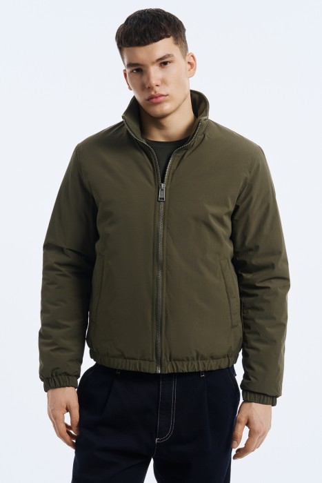 утепленная куртка от бренда снежная королева вид слева