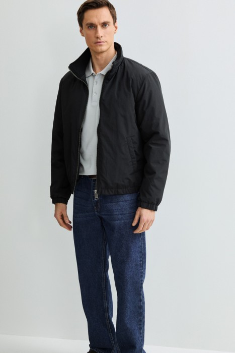 утепленная куртка от бренда снежная королева вид слева