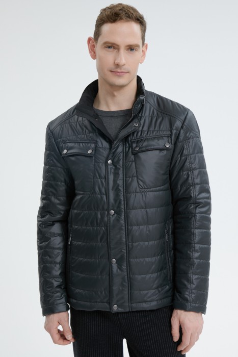 утепленная куртка от бренда снежная королева вид слева