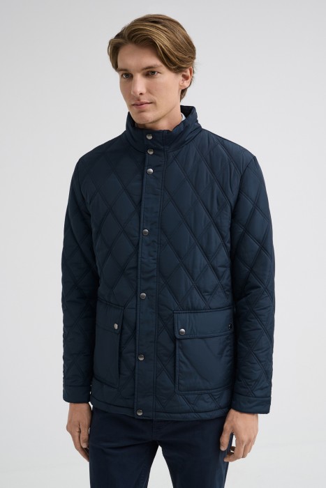 утепленная куртка от бренда снежная королева вид слева