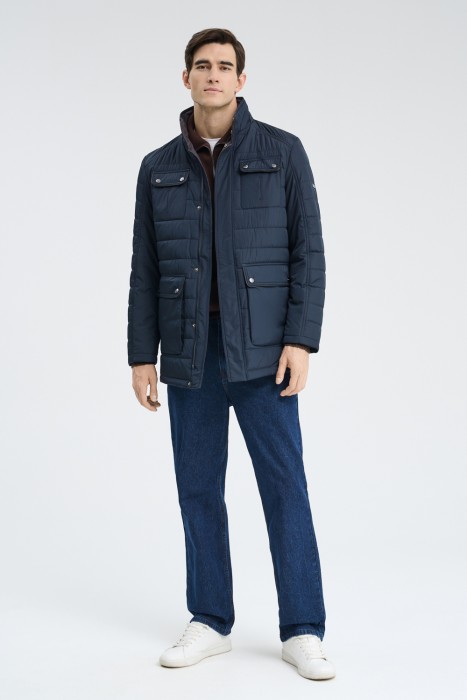 утепленная куртка из россии вид сбоку